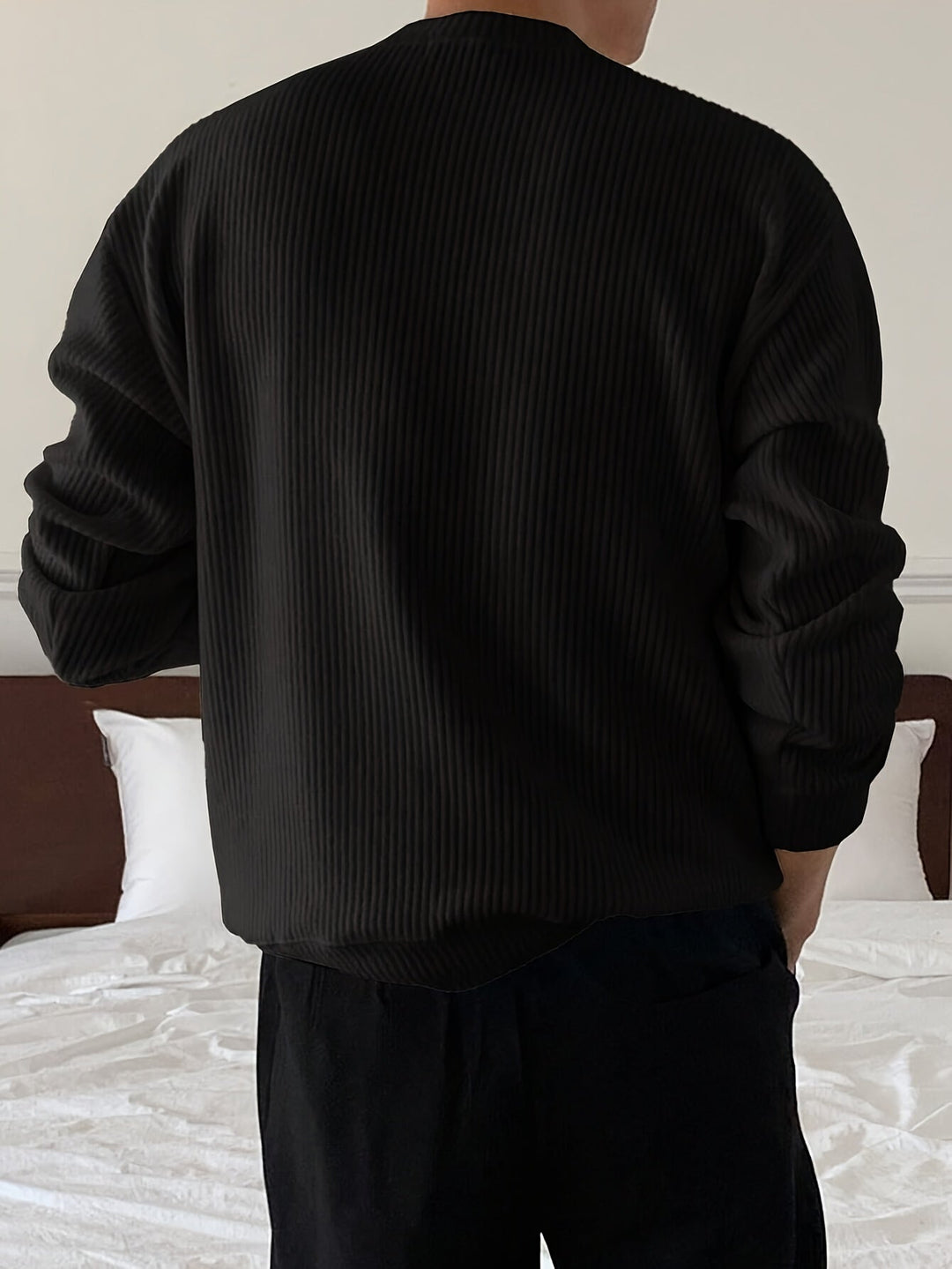 Men's Rib Knit Crew-Neck Jumper with Relaxed Fit