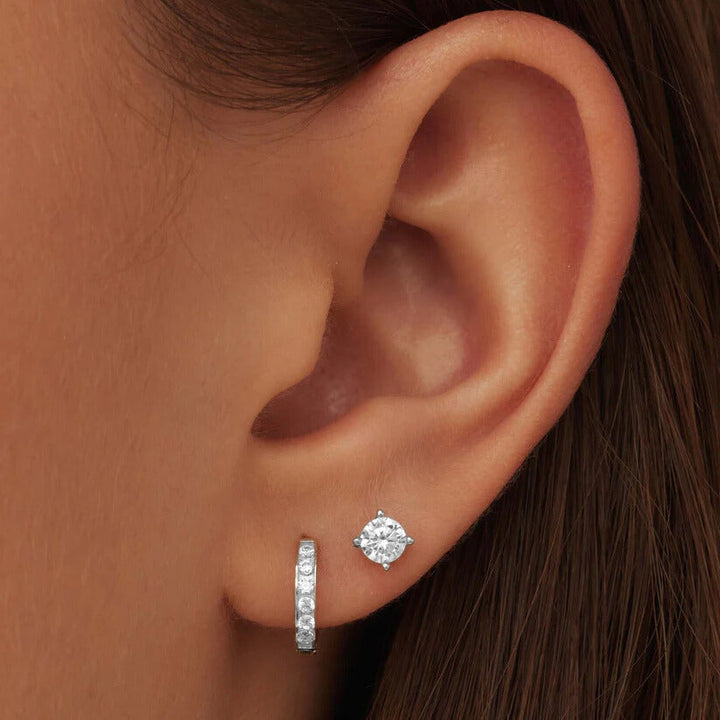 Elegant white gold earrings with sparkling stones