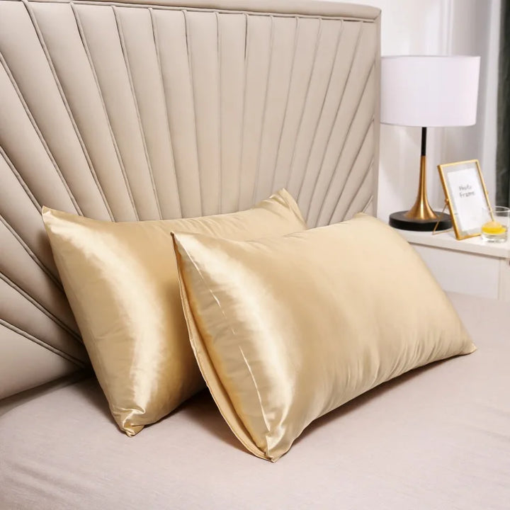 100% Mulberry Silk Pillowcase – Gentle on Skin and Hair