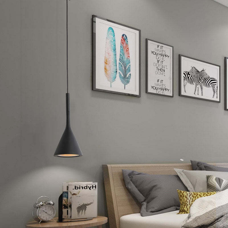 Modern Triangle Pendant Light - Trionda