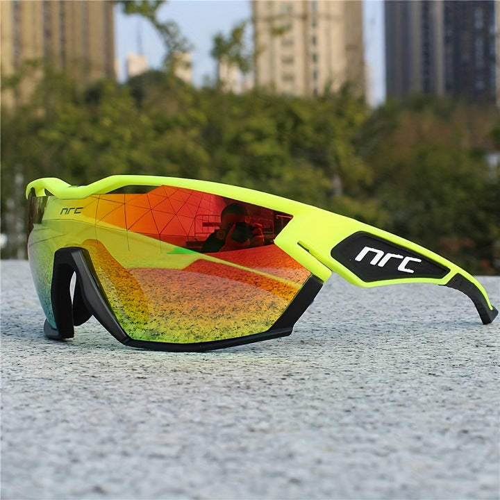 Polycarbonate Cycling Glasses with 3 Lenses – Windproof Glasses for Cycling, Running and Outdoor Activities