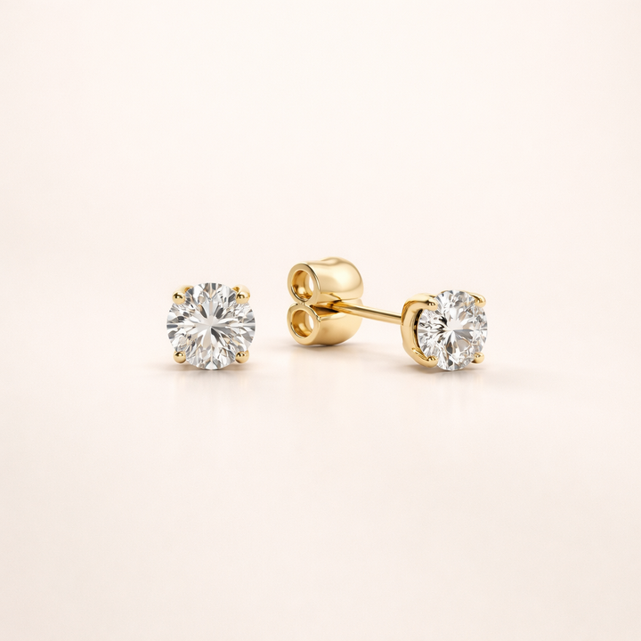 Gold earring