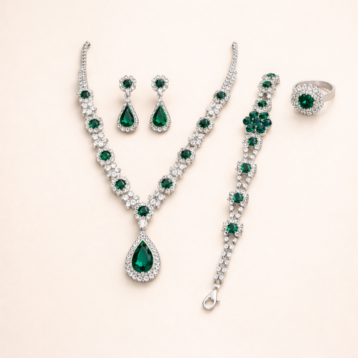Elegant white gold jewellery set with refined details