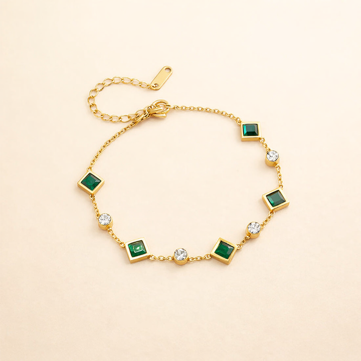 Elegant Gold Bracelet with Refined Design