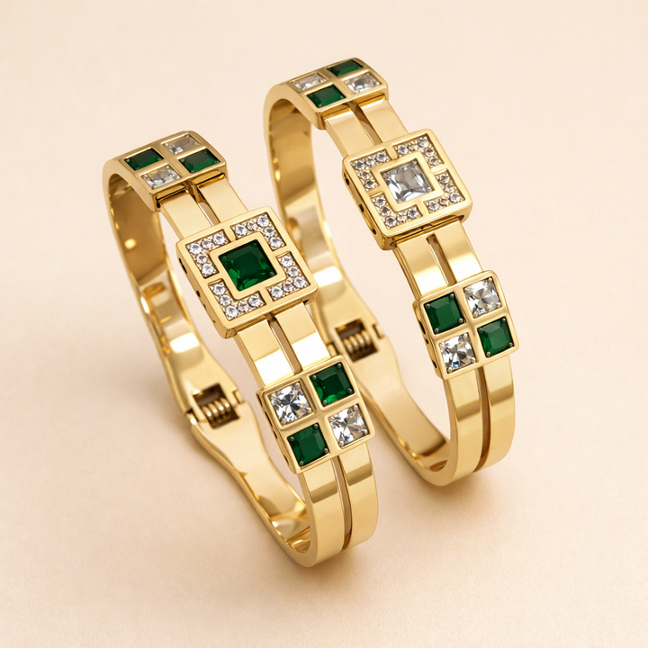 Elegant Gold Bracelet with Refined Details