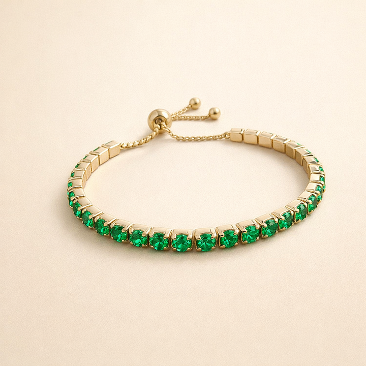Refined Gold Bracelet with Subtle Details