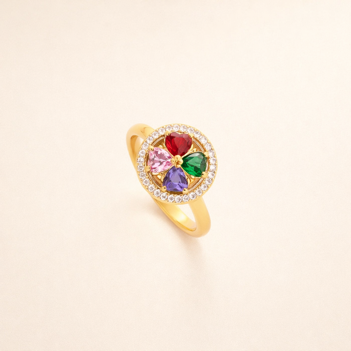 Soft gold ring with heart design
