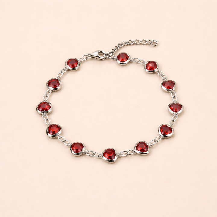 Elegant White Gold Bracelet with Refined Details