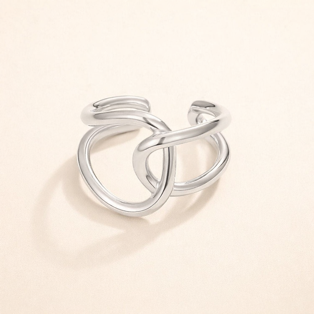 Elegant silver ring with subtle cubic zirconia details