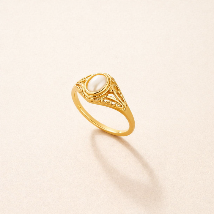 Elegant pearl ring in vintage style