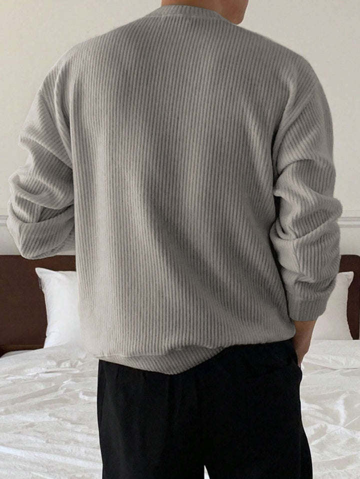 Men's Rib Knit Crew-Neck Jumper with Relaxed Fit