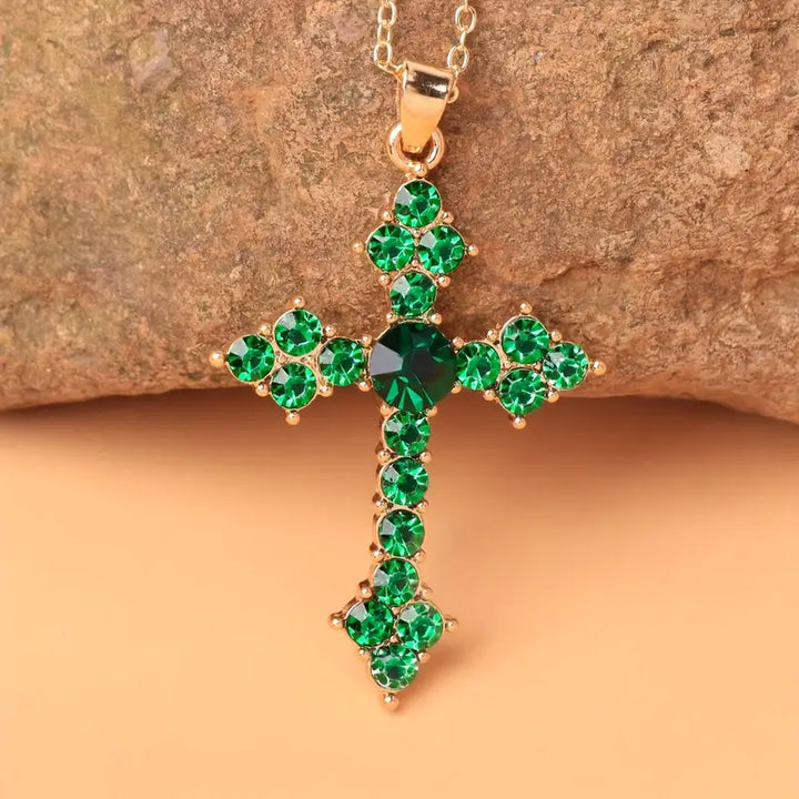 Veridienne Heart-Shaped Gold Necklace