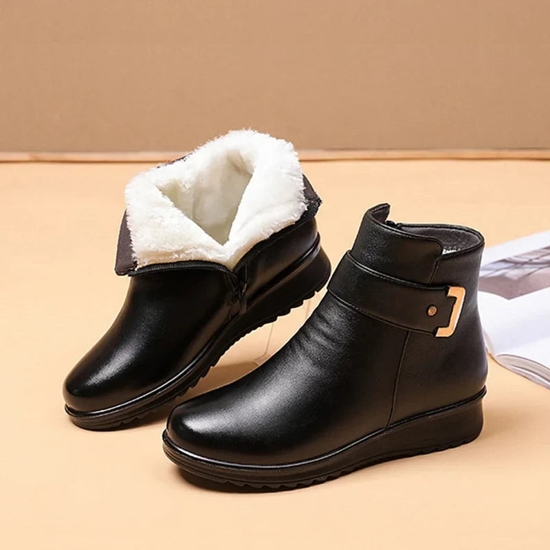 Women's Winter Ankle Boots – Non-Slip, Waterproof, Black Leather, Ideal for Cold Weather