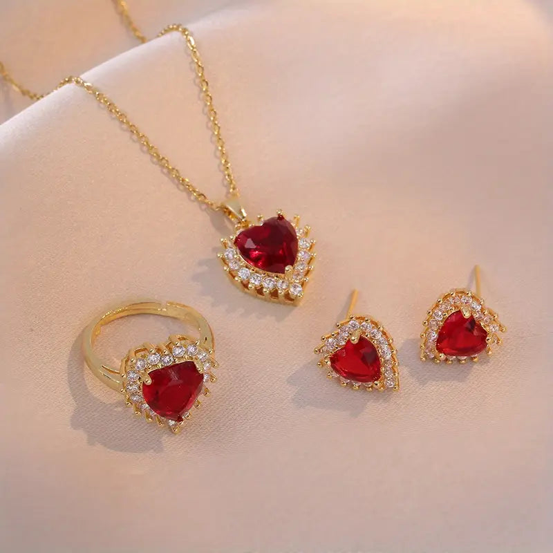 Elegant gold necklace with subtle link designs
