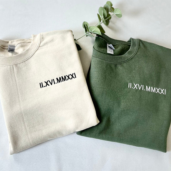 CoupleHoodie - Capture Your Love Story in Style