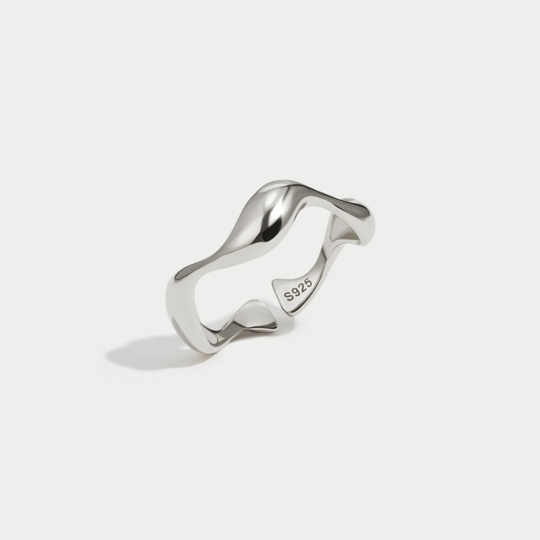 Waves - Silver Ring