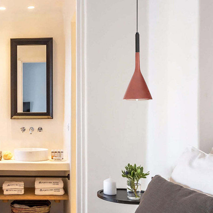 Modern Triangle Pendant Light - Trionda