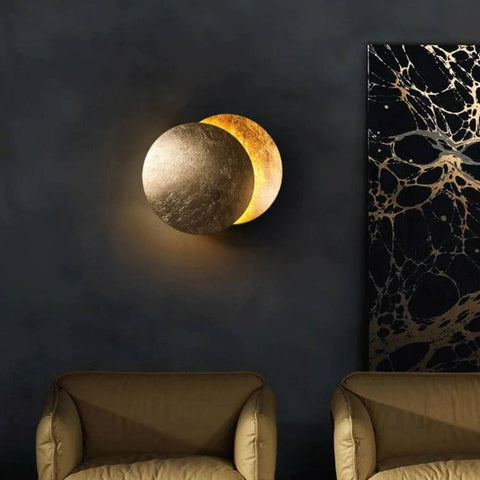 Wall Light with Magical Moonlight - Lunora