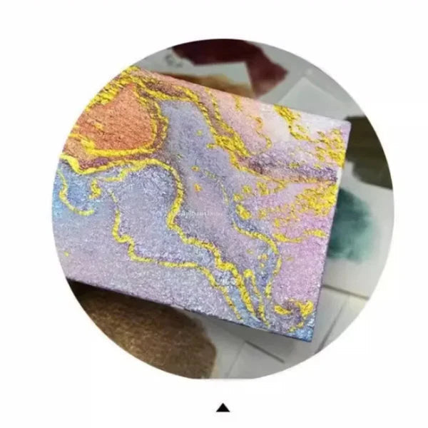 Mineral pigment powder – ignite your art with brilliantly shimmering colours