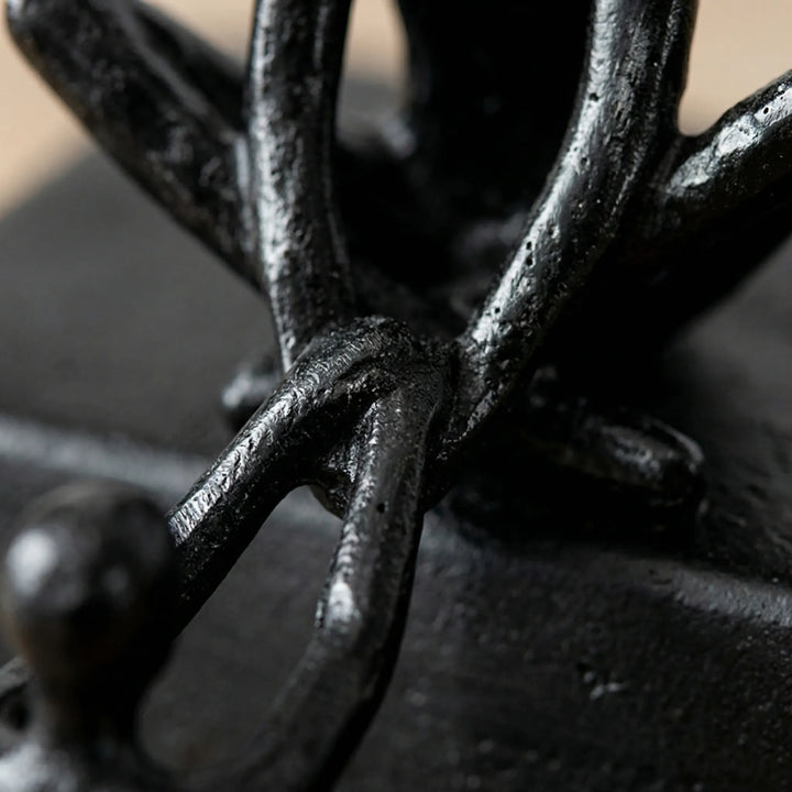Modern Abstract Figure Pair - Pairkuro