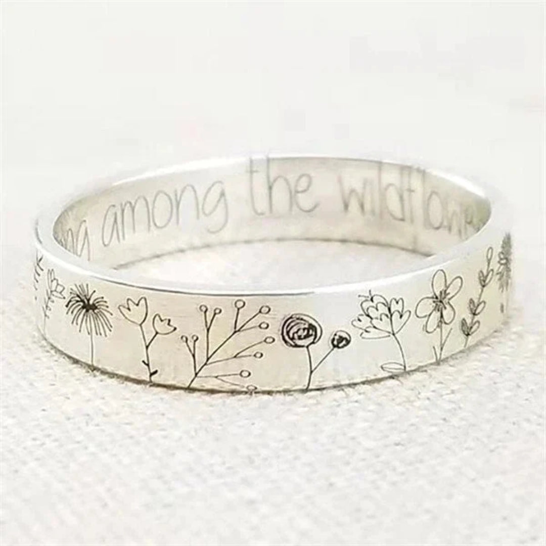 Elegant Silver Ring with Subtle Details