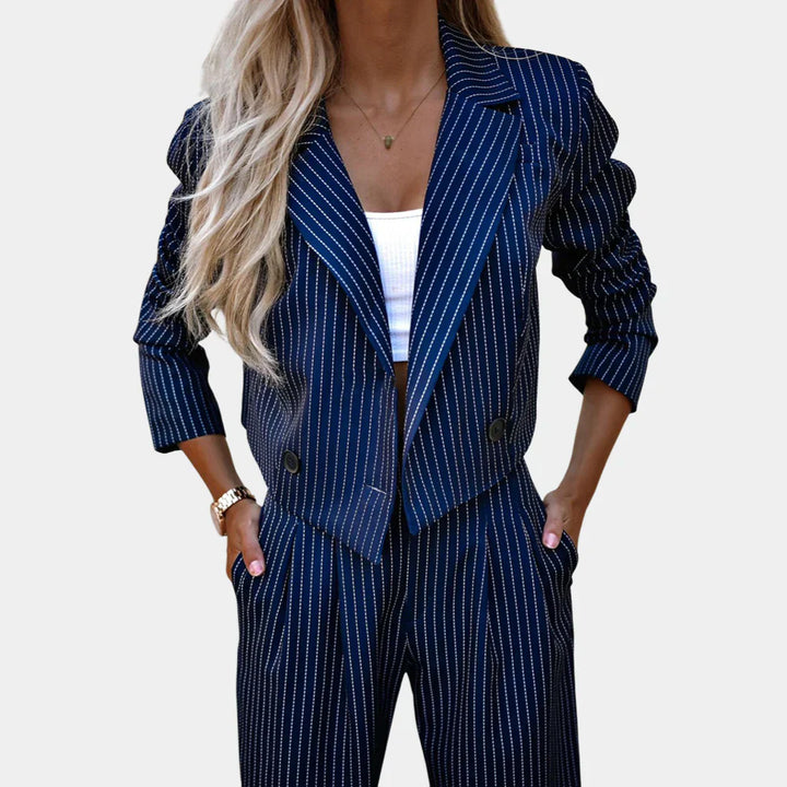Elegant Two-Piece Women's Set – Effortless Style & Comfort