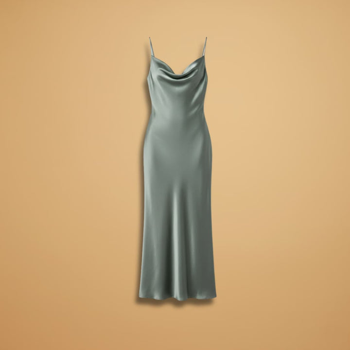 https://cdn.shopify.com/s/files/1/0973/8856/0715/files/ElegantSatinDressforWomenwithAdjustableStrapsandaFigure-HuggingFit_2.jpg?v=1770973462