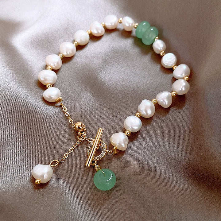 Soft Sea Pearl Bracelet with Refined Details