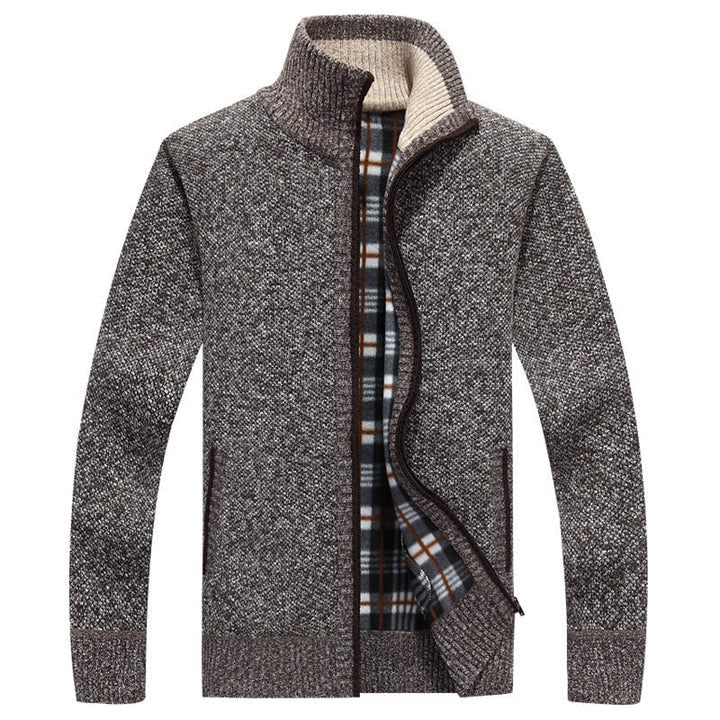 Knitted Men’s Sweater with Zipper for Warmth and Style