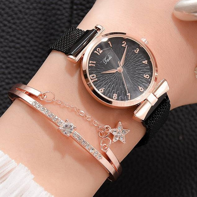 Watch with Magnetic Strap