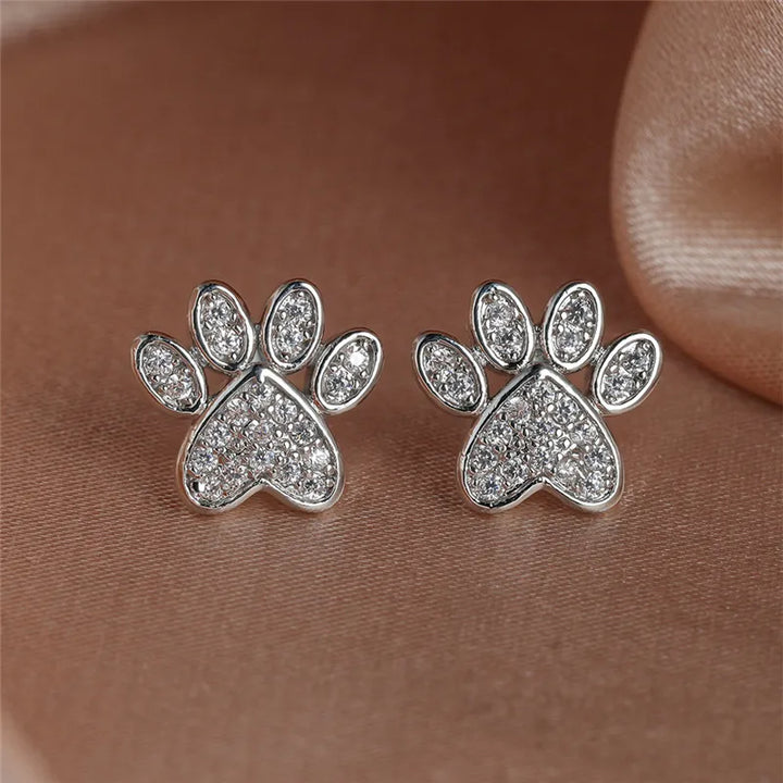 White Cubic Zirconia Paw Studs – Heart-Shaped Design