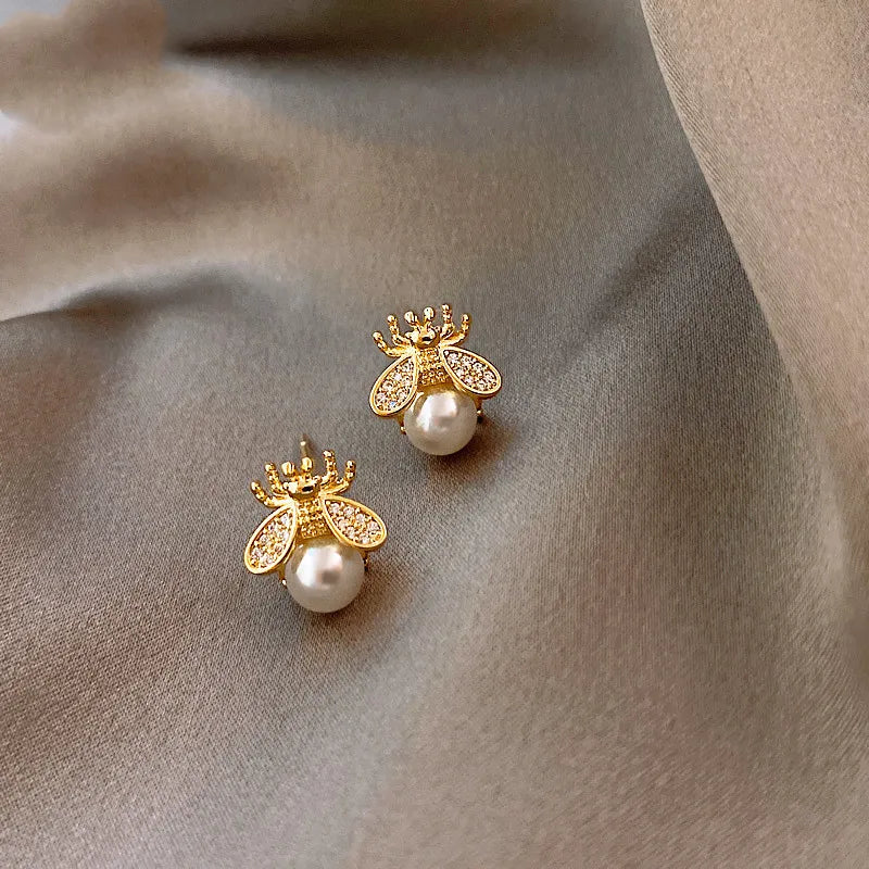 Honeybee Pearl Stud Earrings – Elegant Gold Jewellery for Women