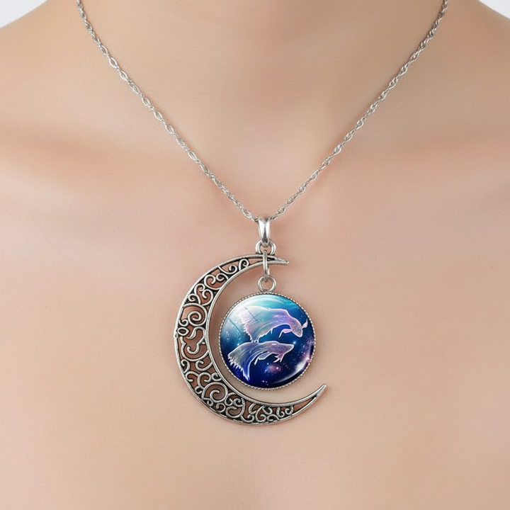 Moon Pendant Necklace - StarGleam