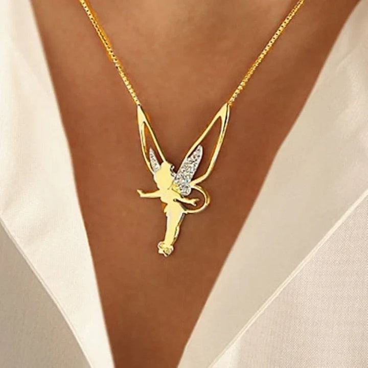 Dreamy white gold necklace with delicate stars