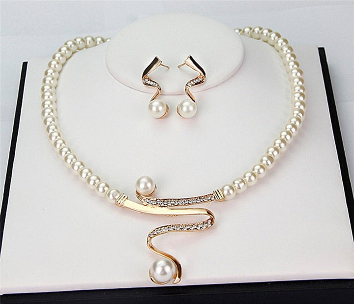 Simple Gold Necklace and Delicate Earrings Set