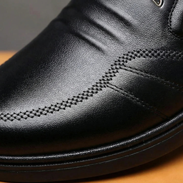 Men's Shoe with Cushioned Sole - Linus
