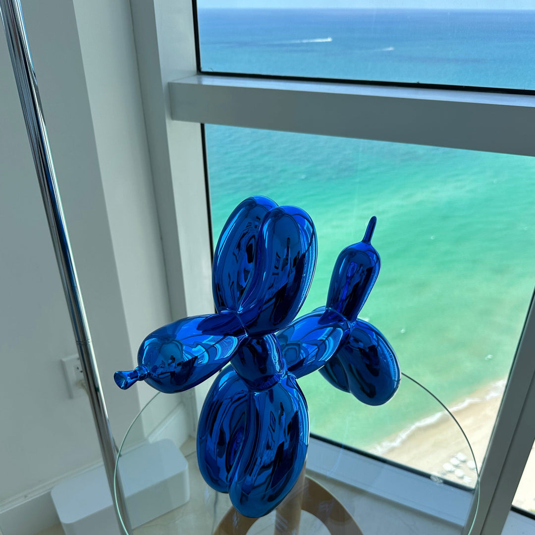 Balloon Dog Sculpture | Banksy Modern Art Decor
