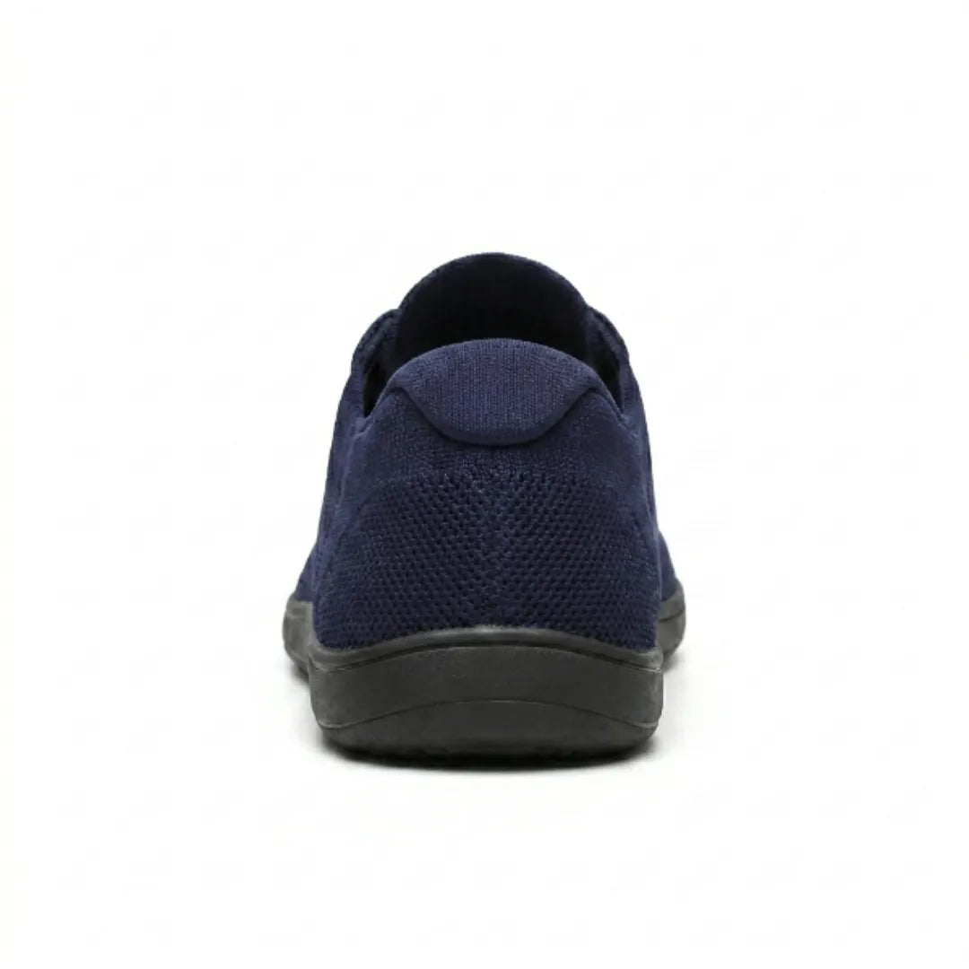 Unisex barefoot trainers with wide toe box and breathable mesh