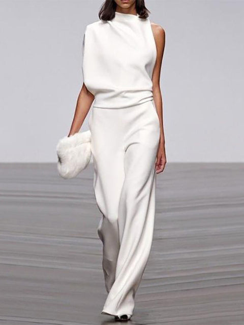 Sleeveless Jumpsuit with Open Back Effortless Elegance with a Contemporary Twist