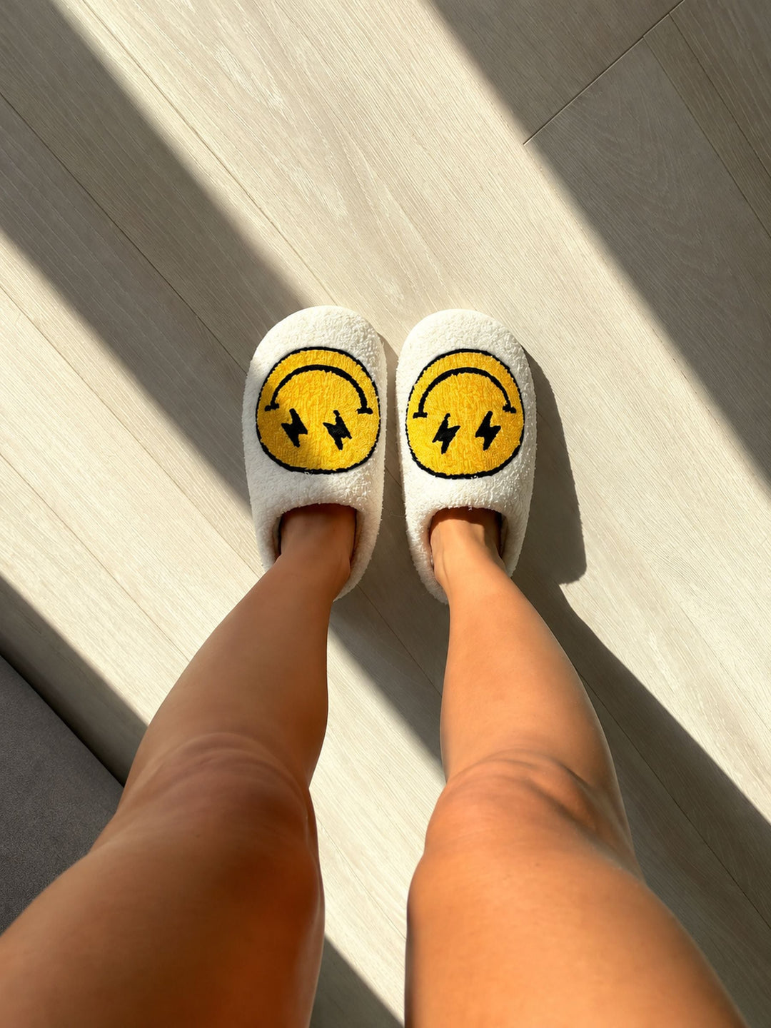 Women's Smiley Platform Slippers