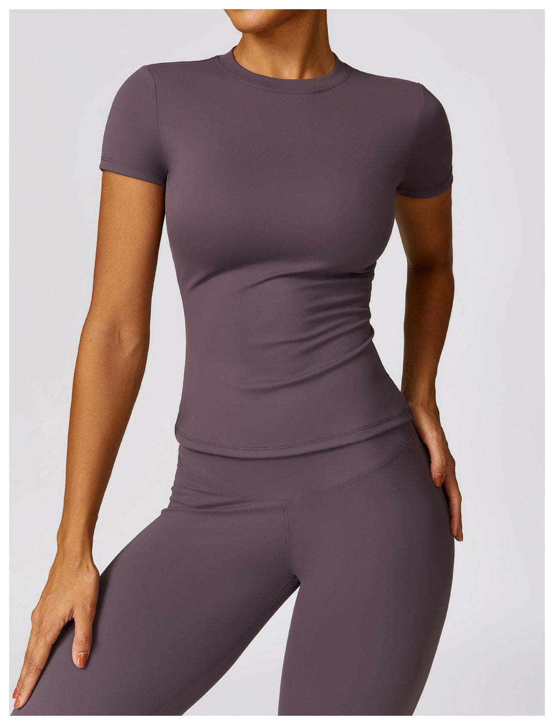 Gabriella - 2-Piece Shaping Gym Set with Short Sleeves
