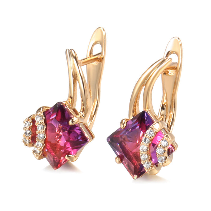 Elegant rose gold earrings with square cubic zirconia
