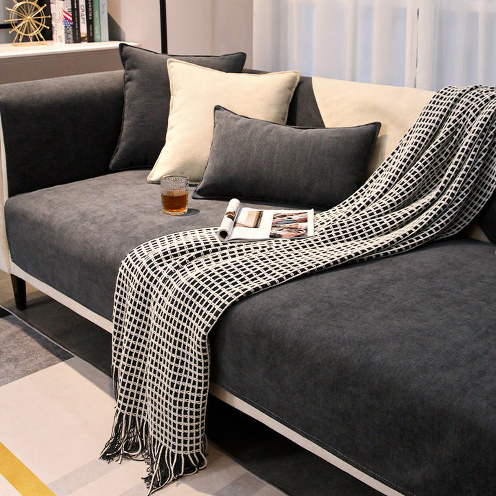 Anti-Slip Sofa Cover Pet-Friendly and Scratch-Resistant