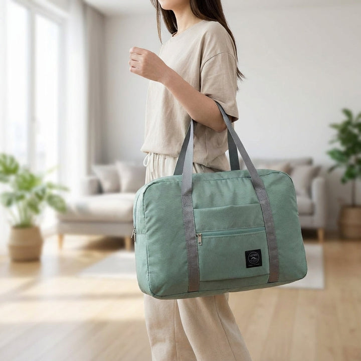 Foldable lightweight weekend bag - FoldLite