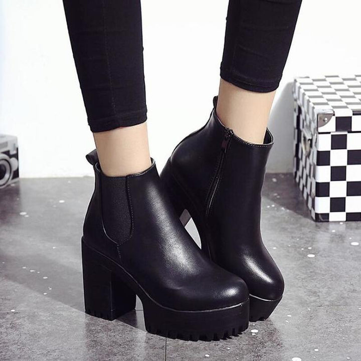 Women's Orthopaedic Ankle Boots with Block Heel and Arch Support