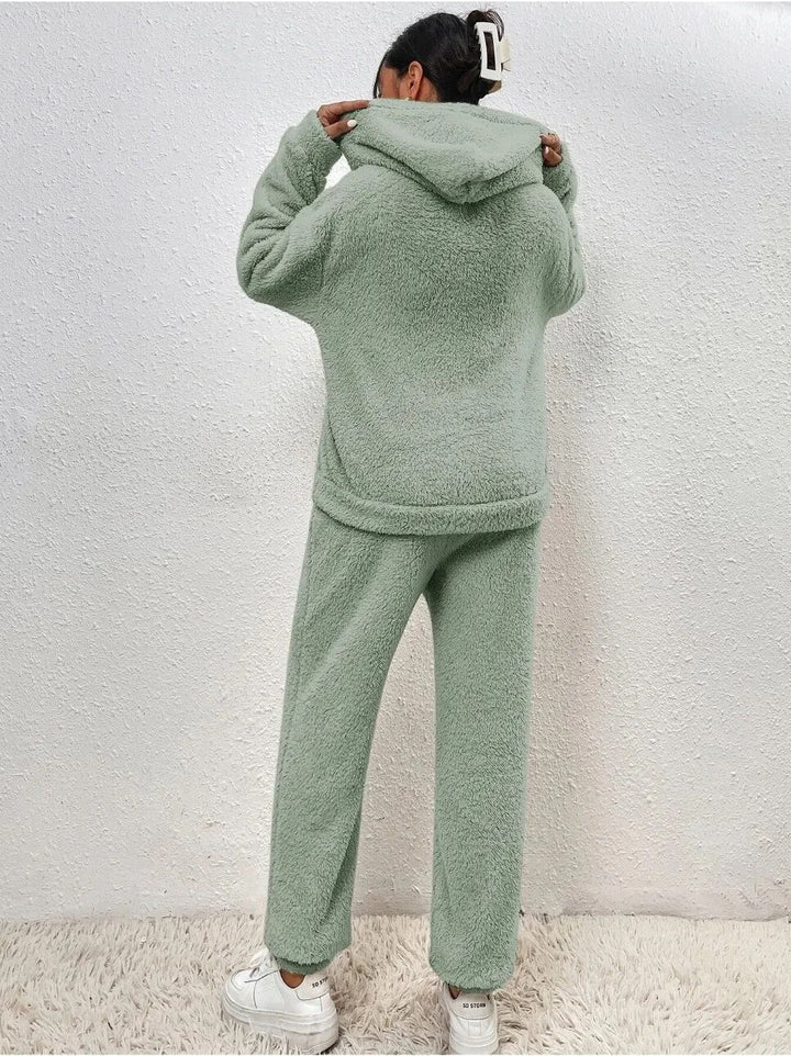 Women's Teddy Fleece Loungewear Set with Hood – 2-Piece Loungewear Set for Winter and Autumn
