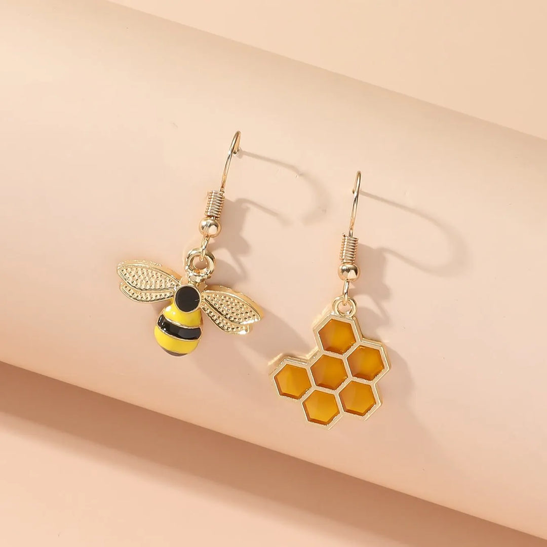 Honeycomb & Bee Earrings – Gold Jewellery for Women