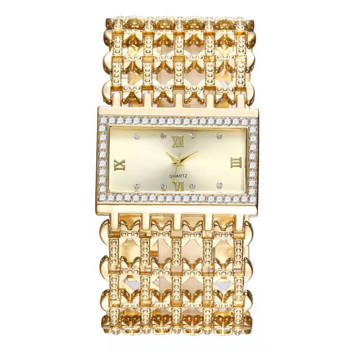 Minimalist rose gold watch with subtle link chain
