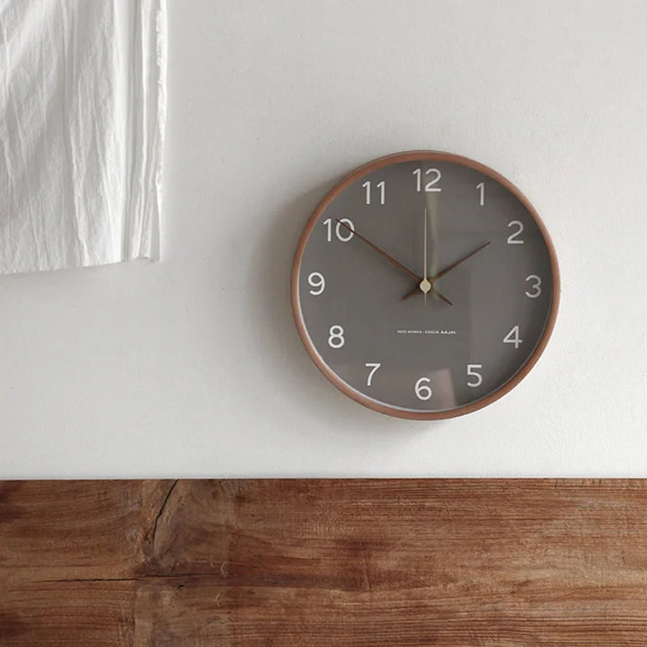 Scandinavian Style Wall Clock Simple Round Home Timepiece