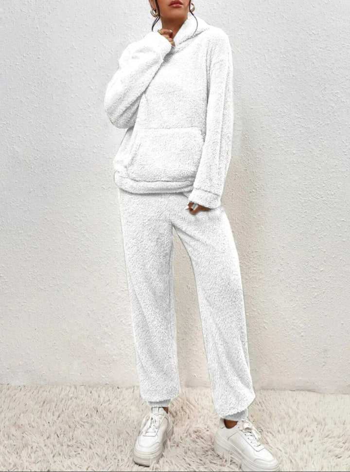 Women's Teddy Fleece Loungewear Set with Hood – 2-Piece Loungewear Set for Winter and Autumn